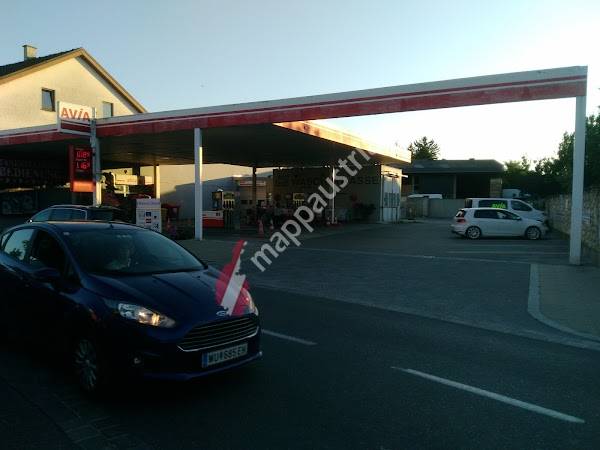 AVIA XPress