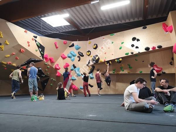 Bigwall Bouldering
