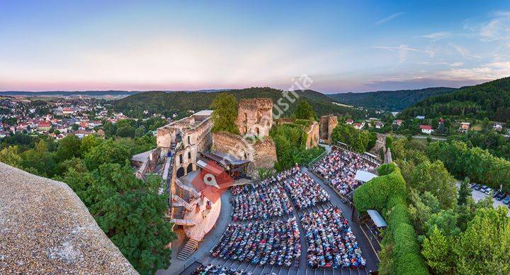 Burg Gars