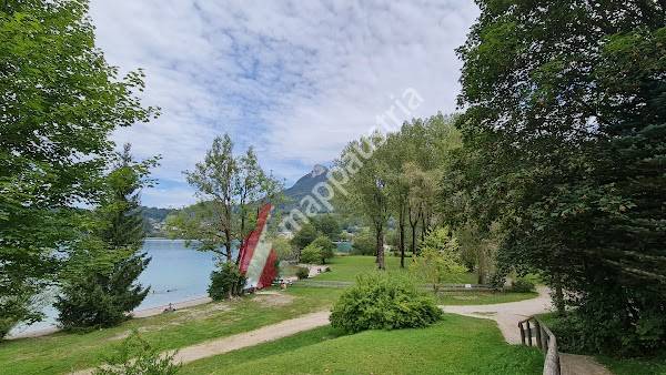 Bus Parking St.Gilgen