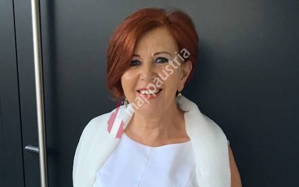 Dr. Christine Csamay