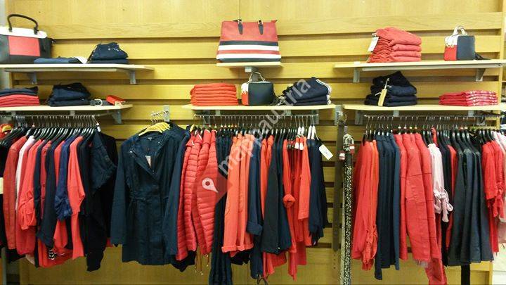 Fanatic  Shop -  Top Mode vor Ort