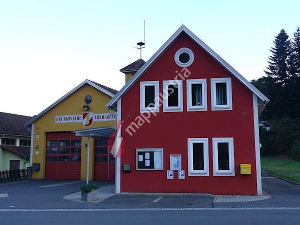 Gemeinde- und Feuerwehrhaus