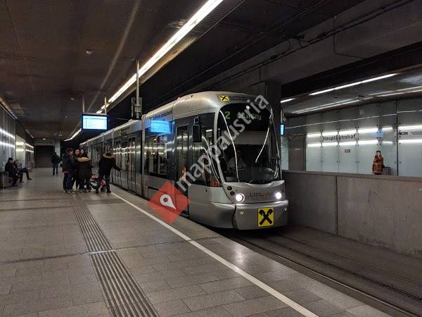 Hbf (Tiefgeschoß Straßenbahn)