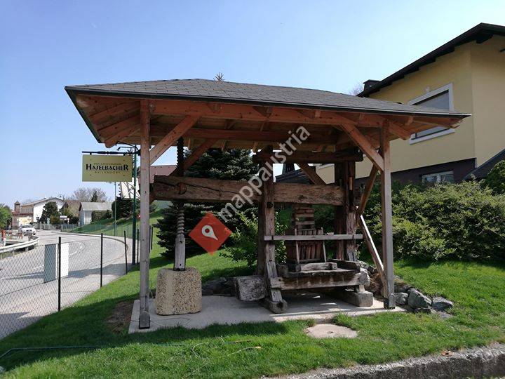 Heuriger & Biohof Familie Haselbacher