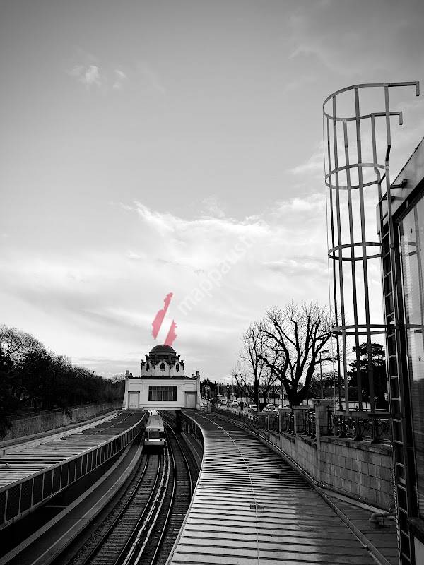 Hietzing U