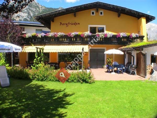 Hotel Pension Bergfrieden