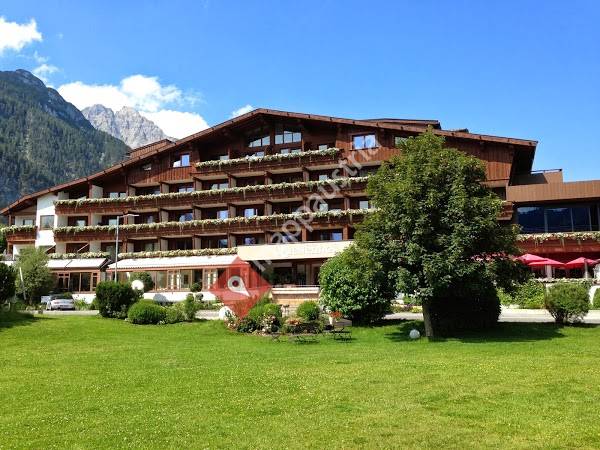 Hotel Quellenhof Leutasch