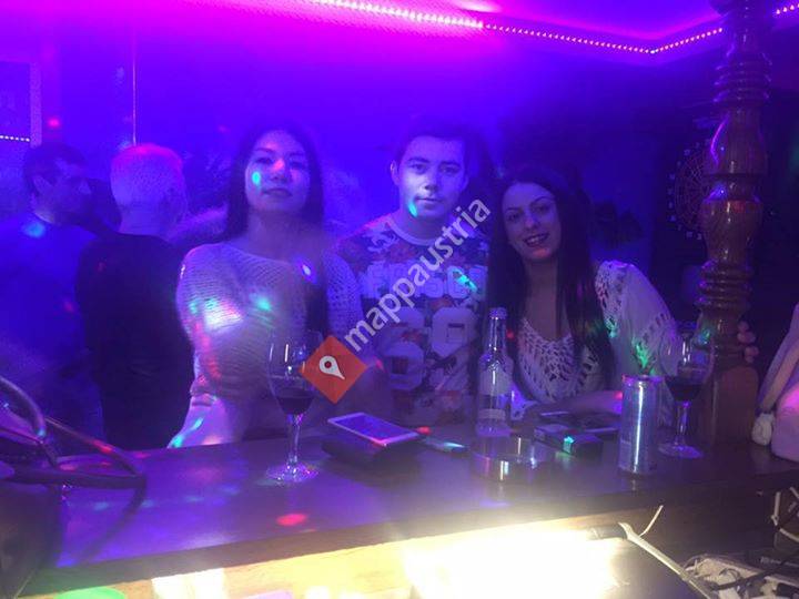 Izo bar-INTERNACIONAL