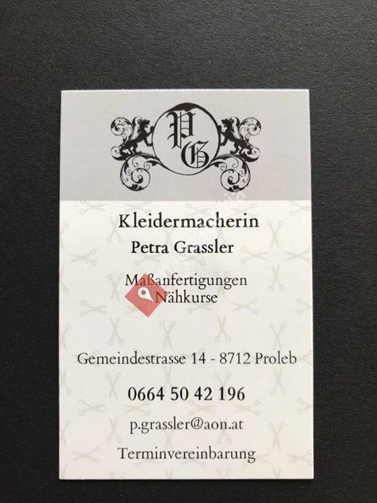 Kleidermacherin Petra Grassler