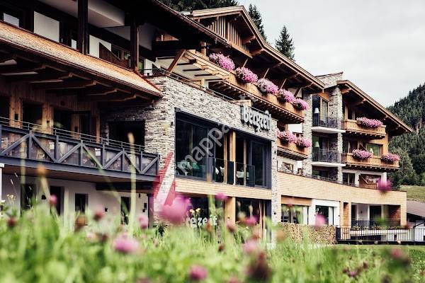 Natur & Biohotel Bergzeit