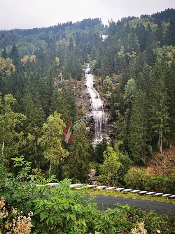 Parkplatz Malteiner Wasserspiele mit Melnikfall