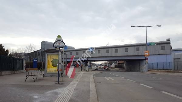 Perfektastraße U