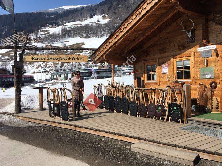 Smaragdrodelverleih Ski- und Rodelarena Wildkogel