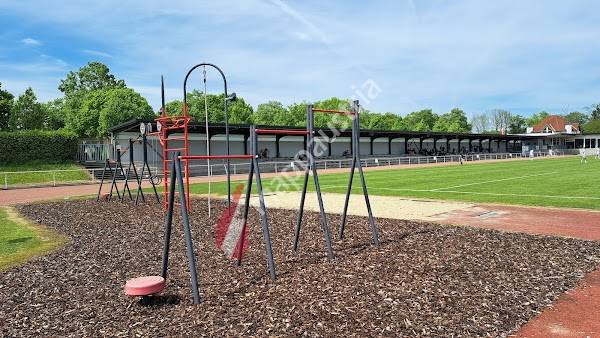 Stadion Ulmerfeld-Hausmening