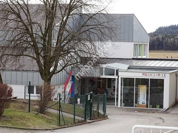 Volksschule Altenberg