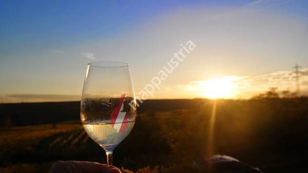 Wein & Wohnen Kroneder